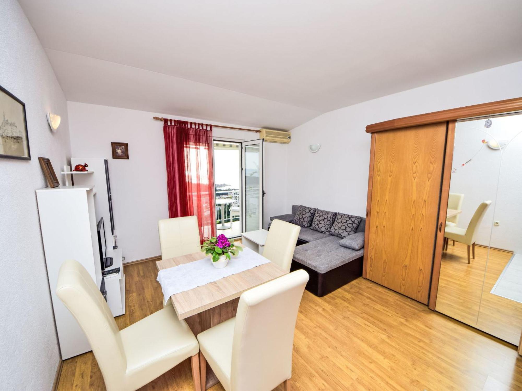 Apartment Mira-2 By Interhome Makarska Exterior foto